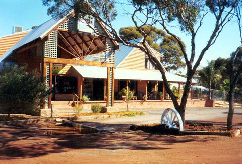 Best Western Great Western Norseman - Tourism Gold Coast 0