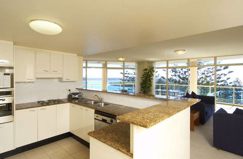 Northpoint Apartments - Tourism Gold Coast 4
