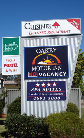Oakey Motor Inn - Tourism Gold Coast 4