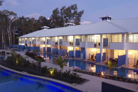 Oaks Lagoons - Tourism Gold Coast 4