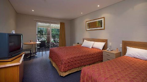 Outback Pioneer Hotel - Tourism Gold Coast 10