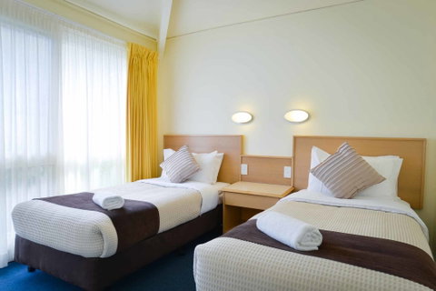 Pacific Palms Resort - Tourism Gold Coast 3