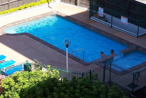 Pacific Surf Absolute Beachfront Apartments - Tourism Gold Coast 2