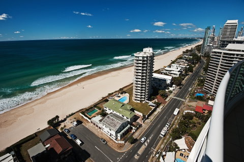 Pacific Views Resort - Main Beach - Tourism Gold Coast 4