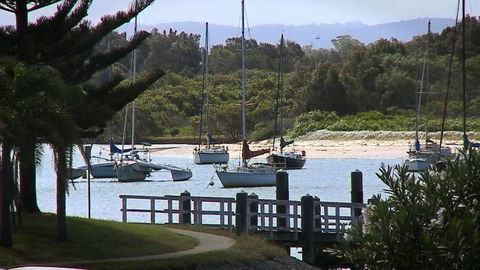Palm Court Motor Inn - Tourism Gold Coast 3