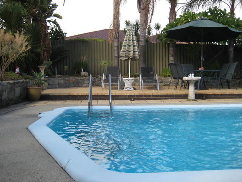 Palms Bed And Breakfast - Tourism Gold Coast 4