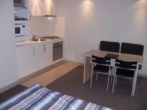 Parkville Place Apartments - Tourism Gold Coast 1