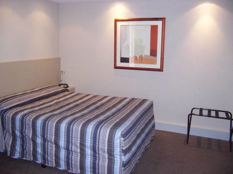 Parkville Place Apartments - Tourism Gold Coast 2