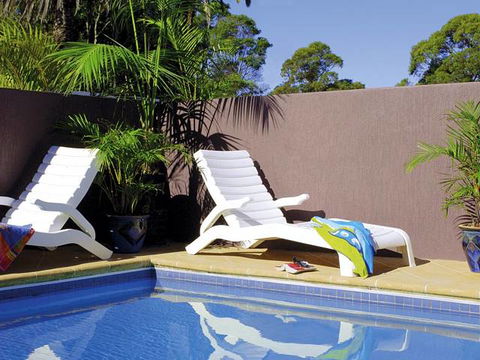 Port Aloha Motel - Tourism Gold Coast 0