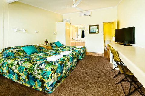 Premier Motor Inn - Tourism Gold Coast 3