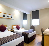 Quality Hotel Batman's Hill on Collins