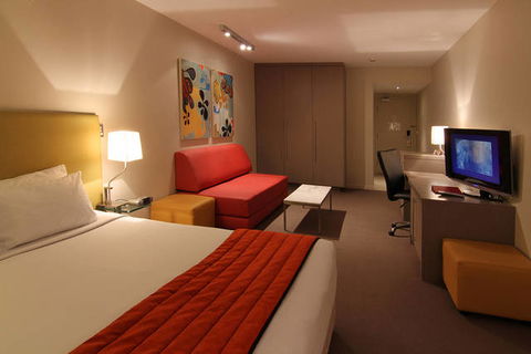 Quality Hotel Sands - Tourism Gold Coast 0