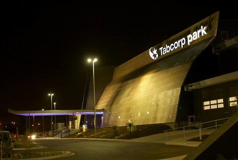 Quality Hotel Tabcorp Park - Tourism Gold Coast 7