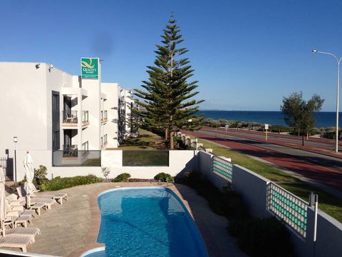 Quality Resort Sorrento Beach - Tourism Gold Coast 6