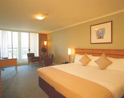 Radisson Hotel & Suites Sydney - Tourism Gold Coast 0