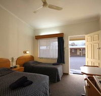 Rest Point Motor Inn and Hereford Steakhouse - Tourism Gold Coast