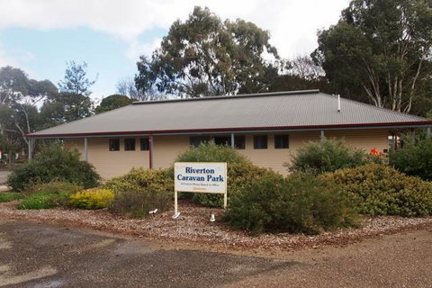 Riverton Caravan Park - Tourism Gold Coast 1