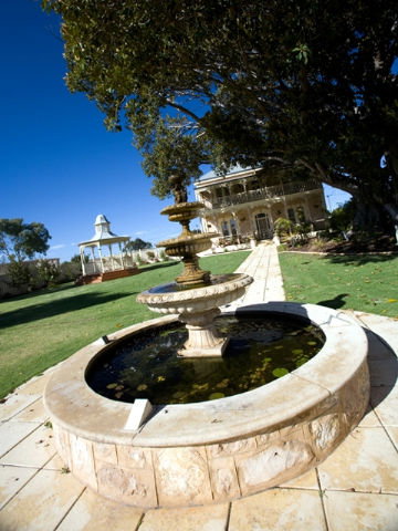 Rose-Eden House - Tourism Gold Coast 0