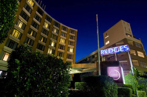 Rydges Camperdown - Tourism Gold Coast 2