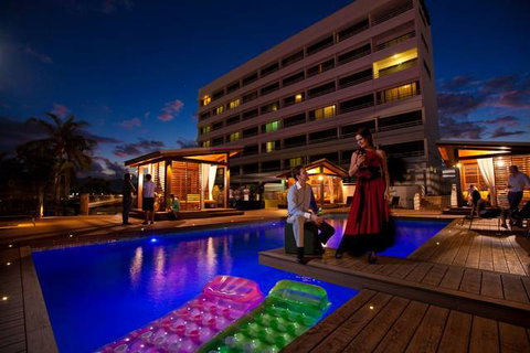 Rydges Plaza Cairns - Tourism Gold Coast 2