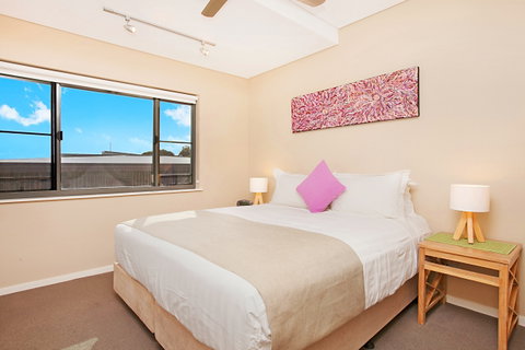 Saltwater Suites - Tourism Gold Coast 4