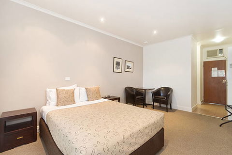Sandhurst Motel - Tourism Gold Coast 1