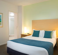 Sandy Point Beach Resort - Tourism Gold Coast