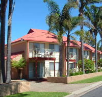 Sapphire Court Holiday Units - Tourism Gold Coast