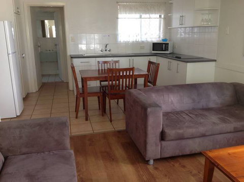 Silver Sands Apartments - Tourism Gold Coast 0