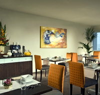 Somerset on Elizabeth Melbourne