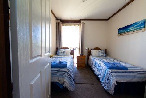 Sorrento Bluewater Cottage - Tourism Gold Coast 5