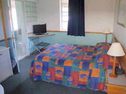 Spring Hill Terraces Motel - Tourism Gold Coast 2