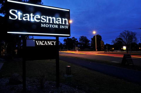 Statesman Motor Inn - Tourism Gold Coast 3