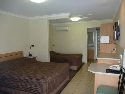 Sun Valley Motel - Tourism Gold Coast 1