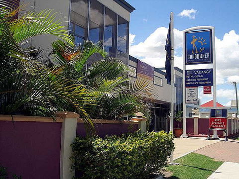 Sundowner Rockhampton Motel - Tourism Gold Coast 0