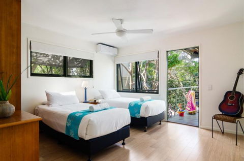 The Retreat Beach Houses - Tourism Gold Coast 2