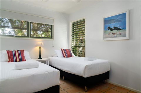 The Retreat Beach Houses - Tourism Gold Coast 5