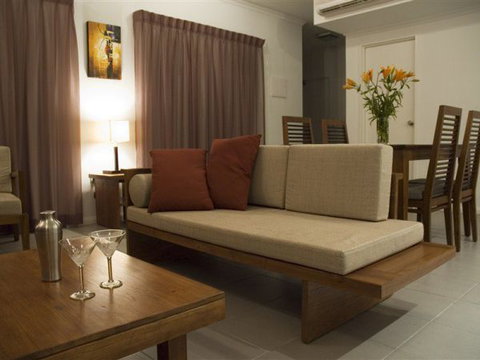 Cullen Bay Resorts - Tourism Gold Coast 5