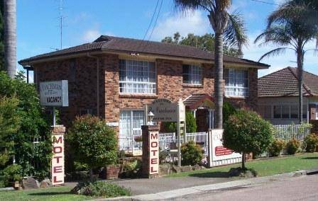 The Coachman Motor Inn - Tourism Gold Coast 0