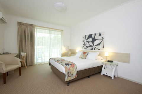 The Coast Motel - Tourism Gold Coast 0