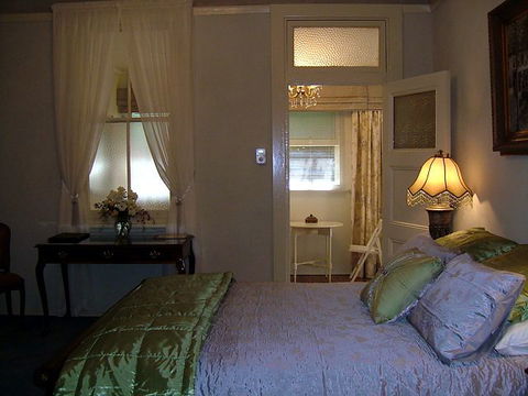 The Doulton Luxury B&B - Tourism Gold Coast 1