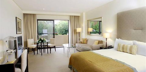 The Hills Lodge Hotel & Spa - Tourism Gold Coast 1