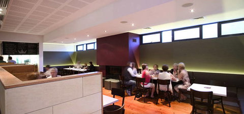 Imperial Motel - Tourism Gold Coast 4