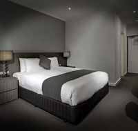 The Lakes Resort Hotel - Tourism Gold Coast