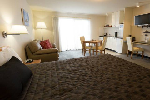 The Old Woolstore Apartment Hotel - Tourism Gold Coast 0