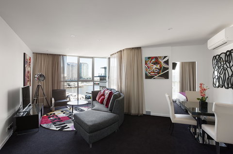 The Sebel Residences Melbourne Docklands - Tourism Gold Coast 2