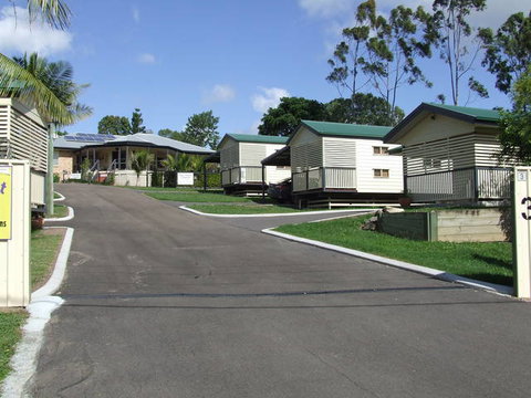 Tiaro Tourist StopOver - Tourism Gold Coast 0