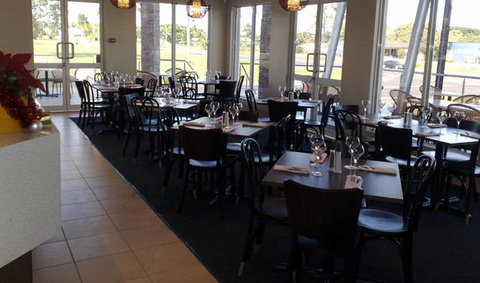 Tropixx Motel And Restaurant - Tourism Gold Coast 3