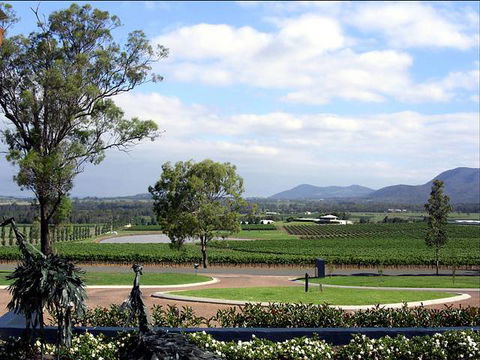 Estate Tuscany - Tourism Gold Coast 0