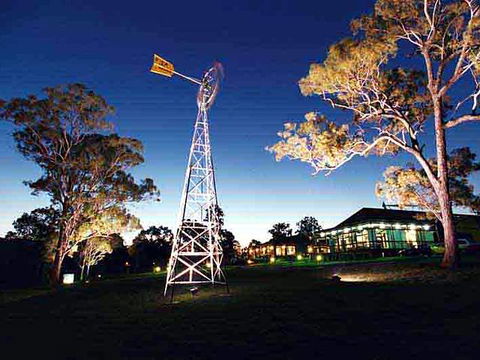 Estate Tuscany - Tourism Gold Coast 2